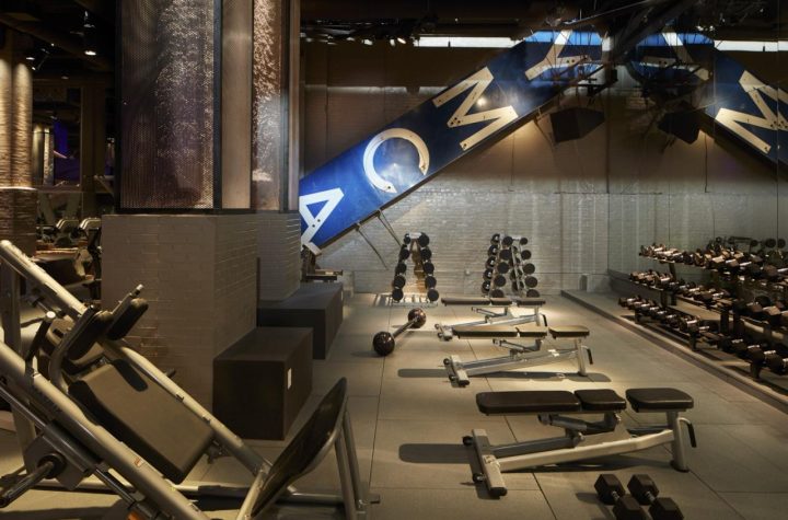 David Barton Returns to the Luxury Fitness Business in NYC with Gym U -  Bloomberg